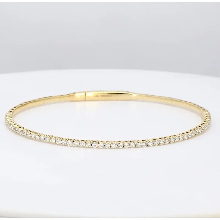 Ninacci 18K Yellow Gold 6.25″ Flexible Oval Diamond Bangle – 1.02 Carat Total Diamond Weight Sparkling Elegance