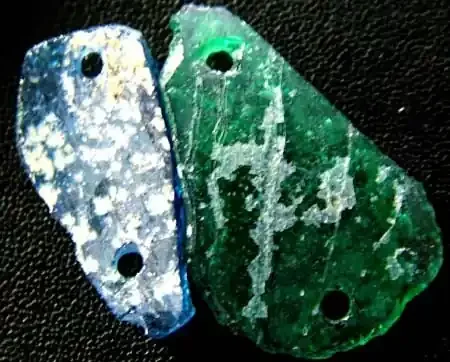 PAIR ANCIENT GLASS- AFGANISTAN-FACE DRILLED 7.35 CTS MX 4768