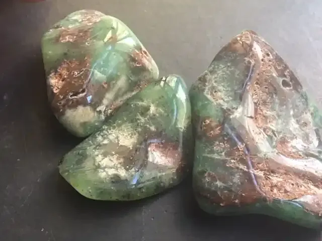 Parcel 3 Australian jade ,Chrysoprase ppp 1776