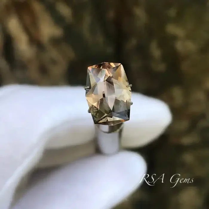 Pastel Oregon Sunstone – 3.71 carats