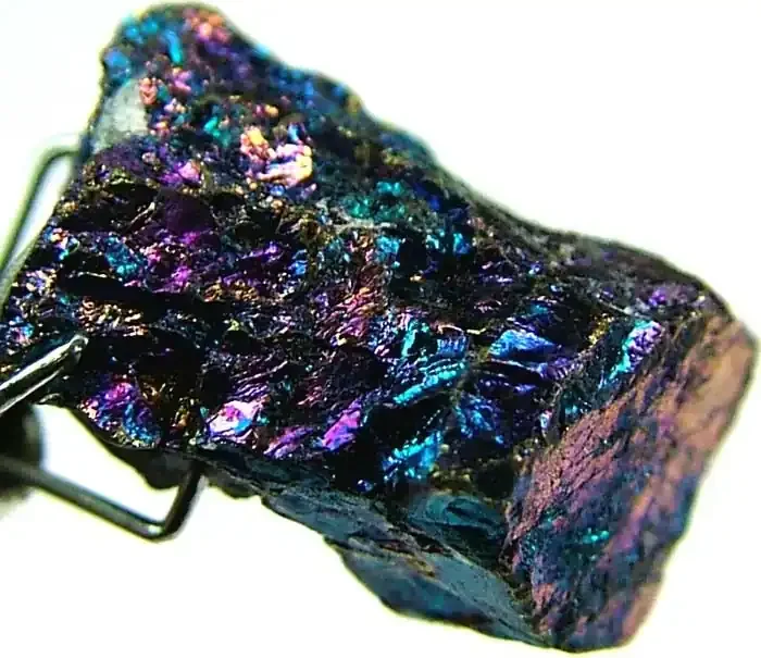 PEAKOCK ORE SPECIMENS 72 CTS [MX 655 ]