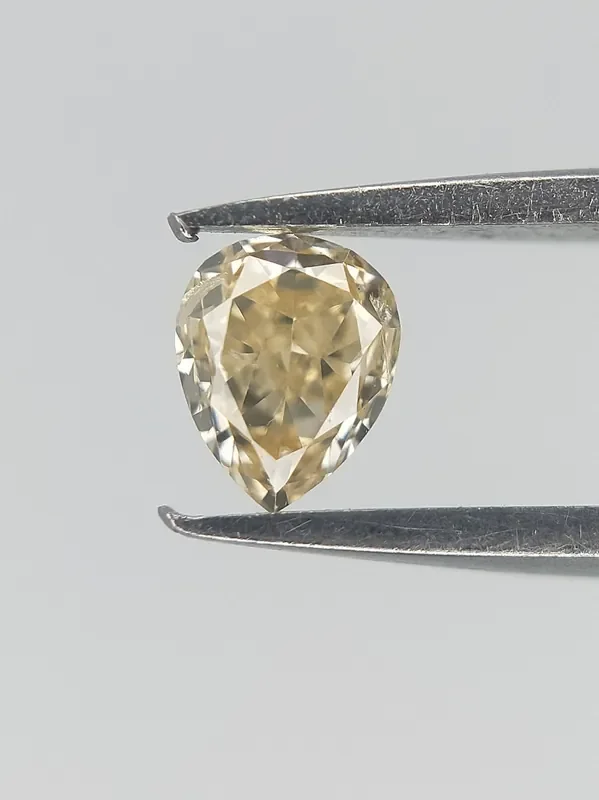 Pear Brilliant cut Natural Diamond , Yellow Natural Diamond 0.12 cts ,