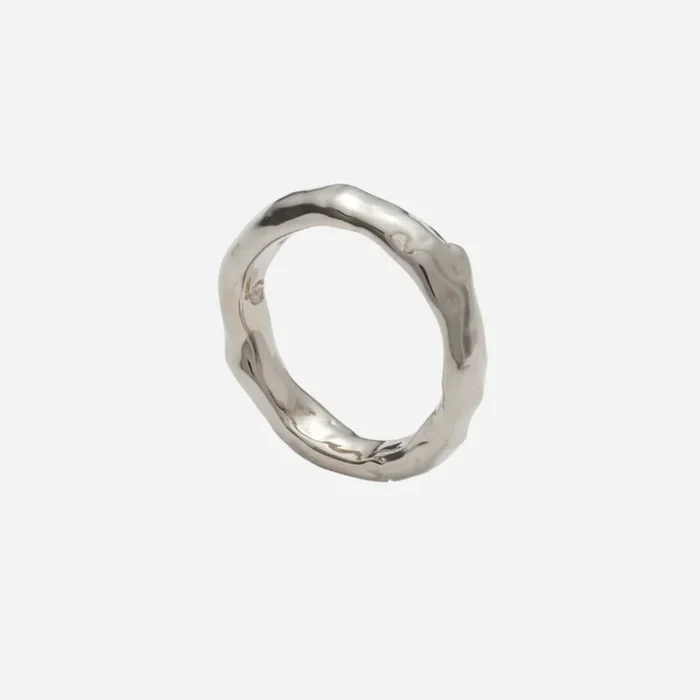 Pebble Ring in Silver