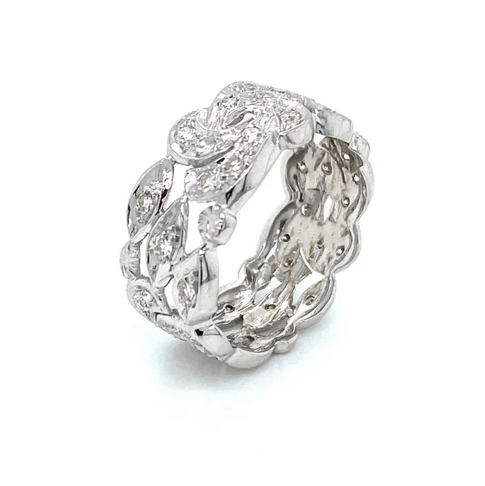 Platinum Diamond 10.5mm Wide Fancy Floral Band Ring – Size 10