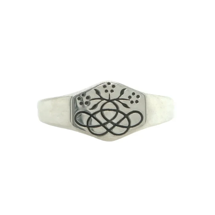 Posey Signet