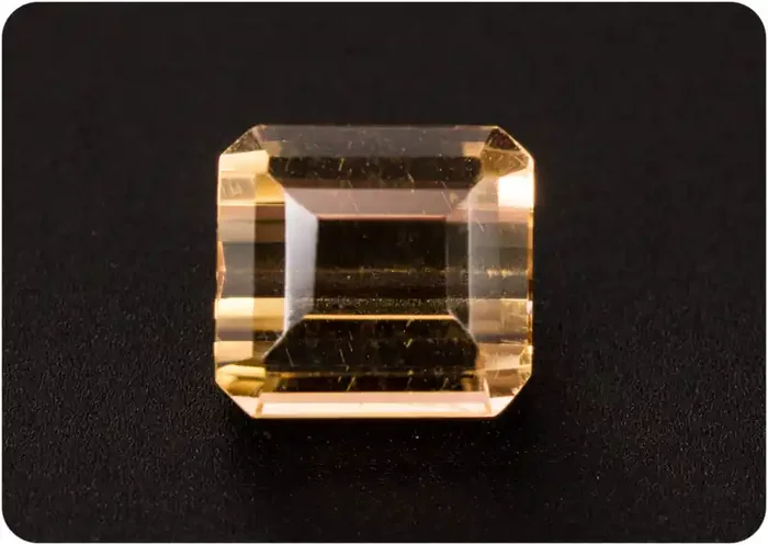 Precious Topaz 1.94 ct Brazil GPC (GIA Alumni)