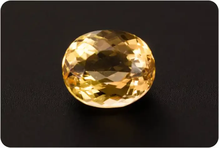 Precious Topaz 2.37 ct Brazil GPC (GIA Alumni)