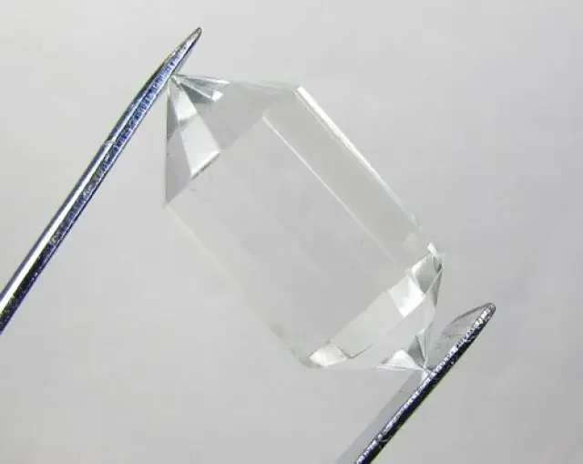 Quartz Crystal Double Pointed Faceted Z2264