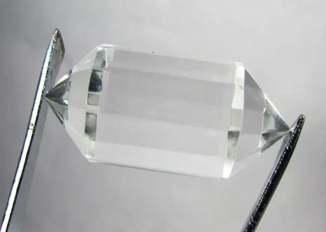 Quartz Crystal Double Pointed Faceted Z2269