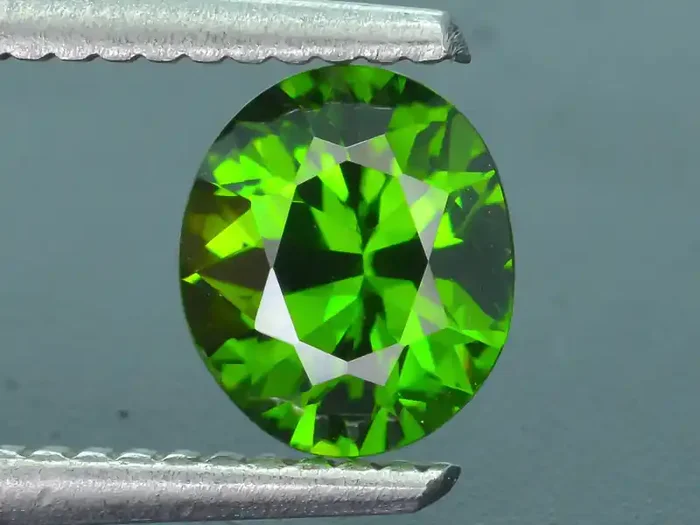 Rare 1.22 ct Green Zircon Great Luster Unheated Cambodia