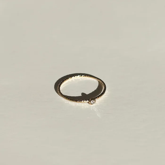 Ray of Light Ring