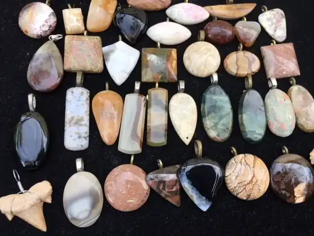 Re Sellers deal 36 jasper pendants stones PPP 2013