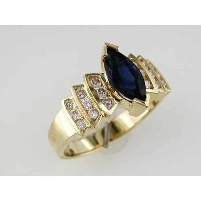Royal 14K Yellow Gold Marquise Sapphire & Diamond Halo Ring – 1.82 Carat Total Gem Weight