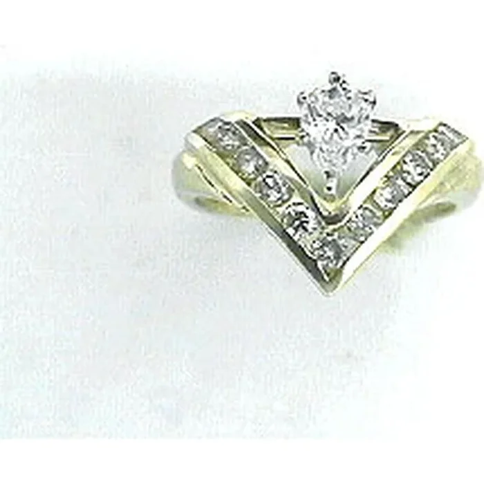 Royal 14K Yellow Gold Pear Diamond Engagement Ring – 0.80 Carat Total Diamond Weight