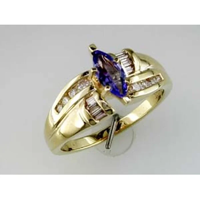 Royal 14K Yellow Gold Tanzanite & Diamond Marquise Ring – 0.35 Carat Diamond Weight