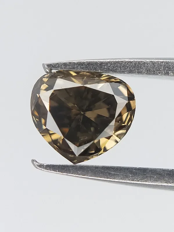 Shimmering Diamond , Pear Brilliant Cut Green Diamond 0.20 CTS