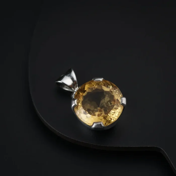 Silver Pendant with Citrine Faceted Stone