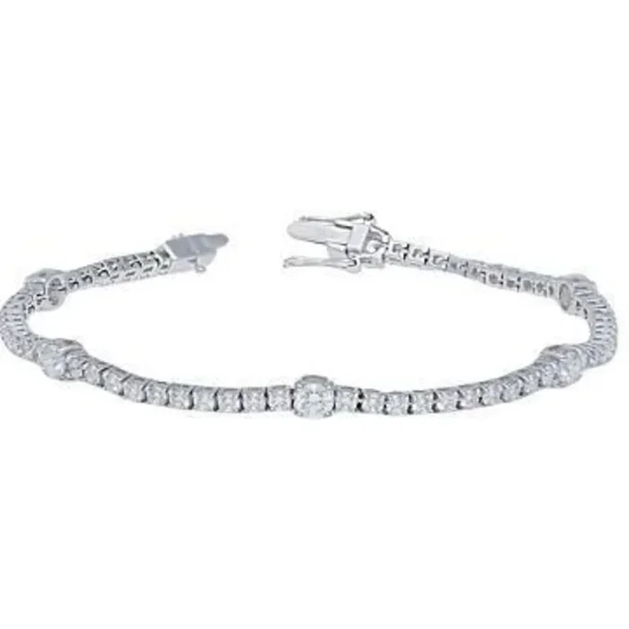 Sofer Jewelry – 18K White Gold Diamond Tennis Bracelet With Alternating Size Diamonds with 4.07 Carats of Diamonds