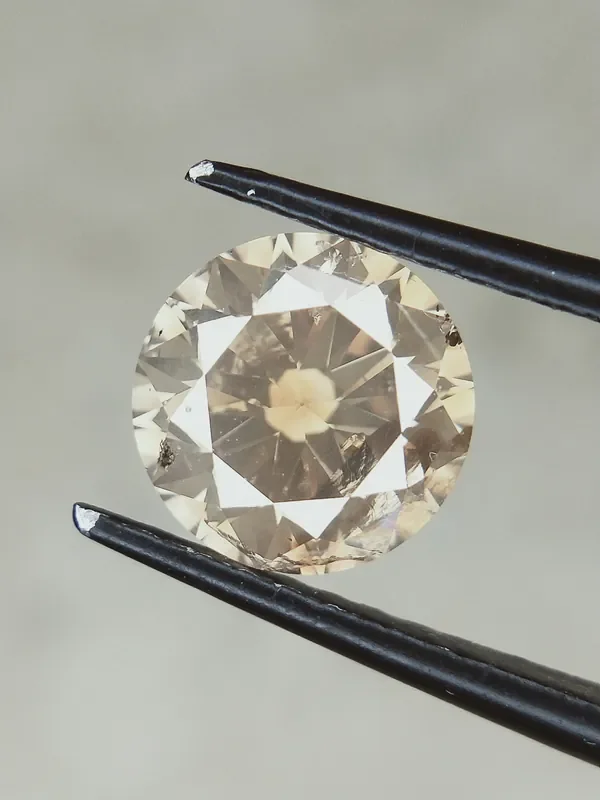 ( sold ) Round Brilliant Cut Natural Round Diamond , Champagne 1.06cts