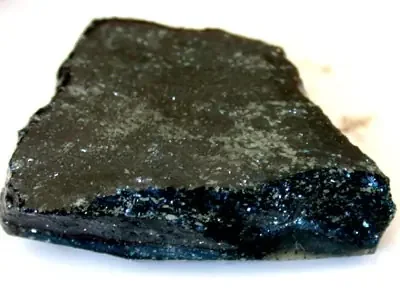 SPECULAR HEMATITE STONE 42.5 CARATS RO80