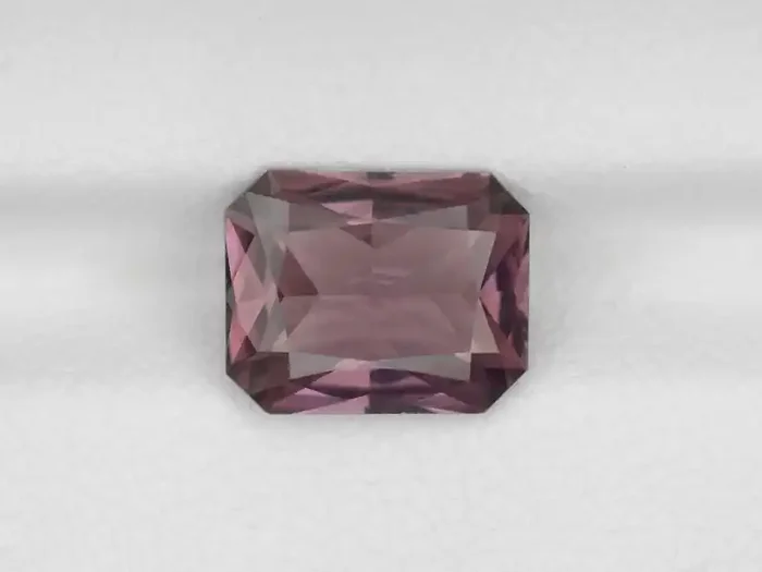 Spinel, 3.03ct – Mined in Sri Lanka Certified by IGI