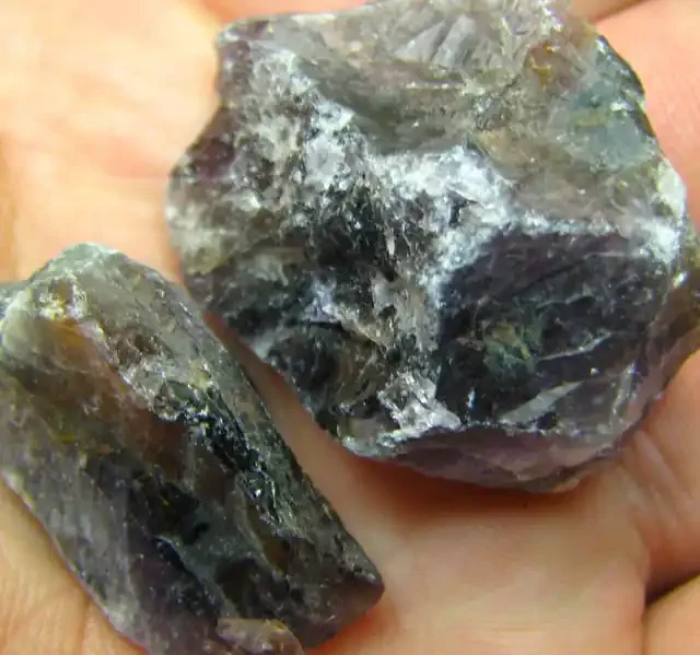 SUPER SEVEN CRYSTAL ROUGH SIZABLE PIECE 161.05 CTS