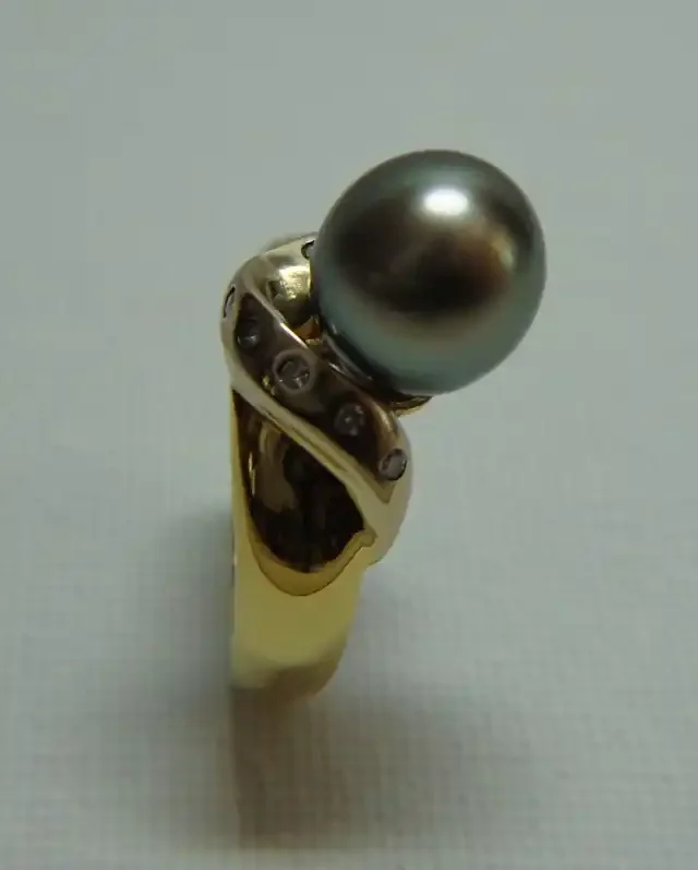 Tahitian Black Pearl 10mm 18k Yellow and White Gold and Diamond Ring