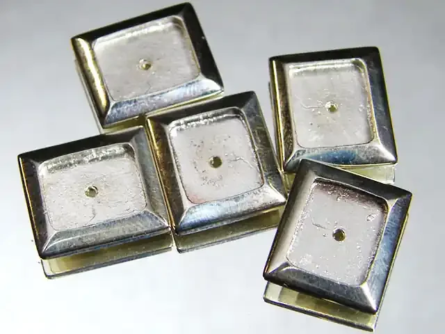 TRADE PARCEL 48 STERLING SILVER PIECES AAT 810