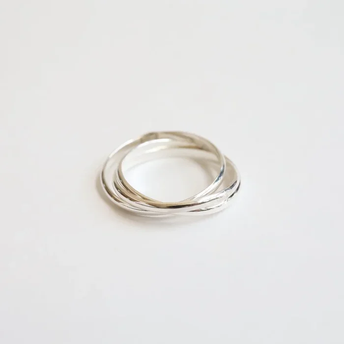 Triple Interlocking Rings – Sterling Silver