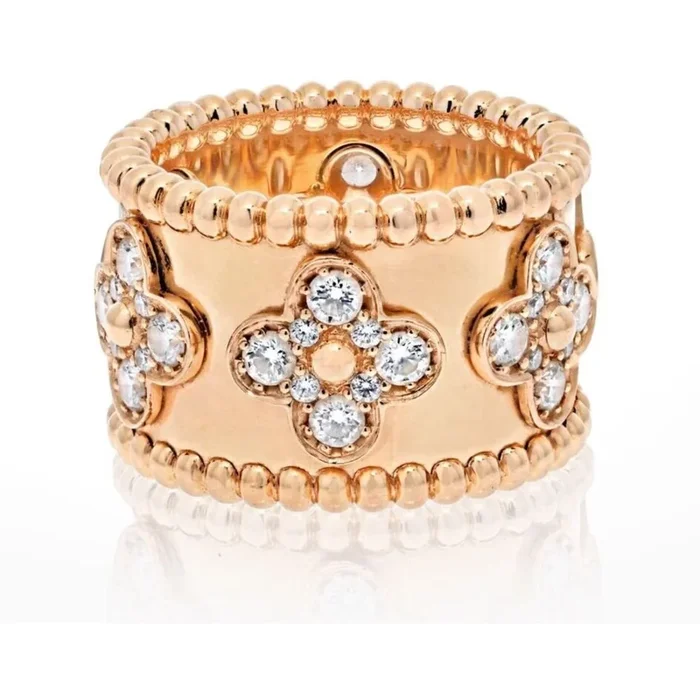 Van Cleef & Arpels – 18K Yellow Gold Perlee Clover Diamond Ring