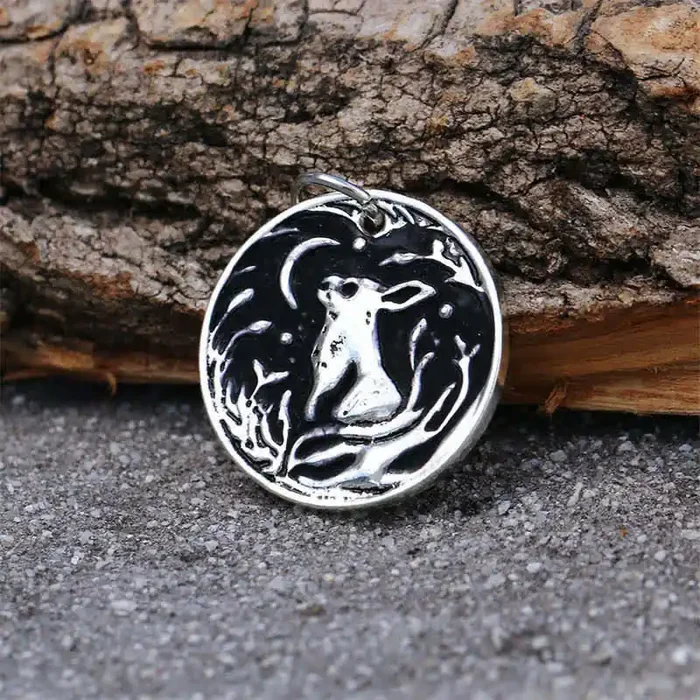 Year of the Rabbit Carving Bunny Hares Happiness Necklace Pendant (Extra 40% Off USE CODE FS40)